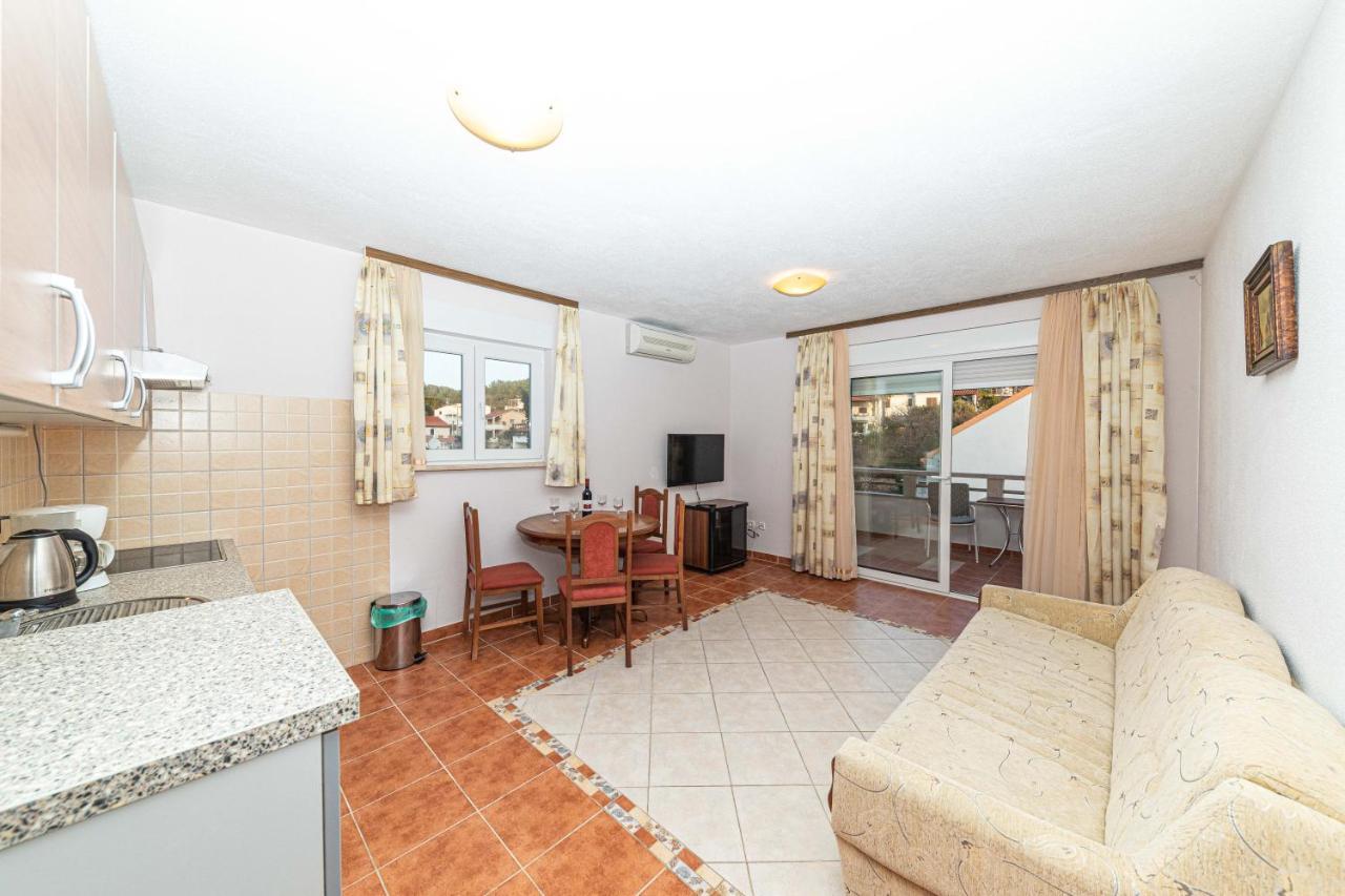 Sea View Apartments Sirena Okrug Gornji Kültér fotó